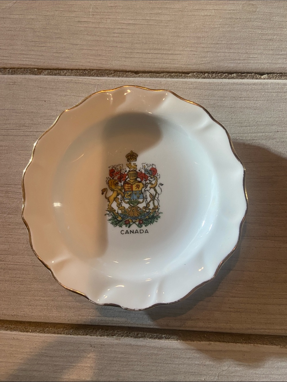 White Canada Crest Decorative Trinket Dish with Gold Trim